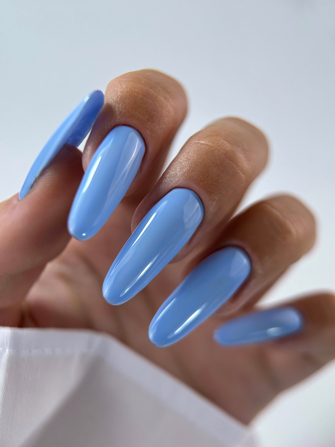 How to Get True, Long-Lasting Color With Gel Polish: A Nail Tech's Guide