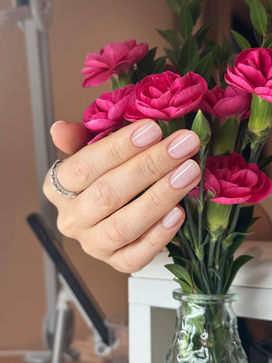 HEMA-Free and TPO-Free Gels: What It Actually Means and How to Choose