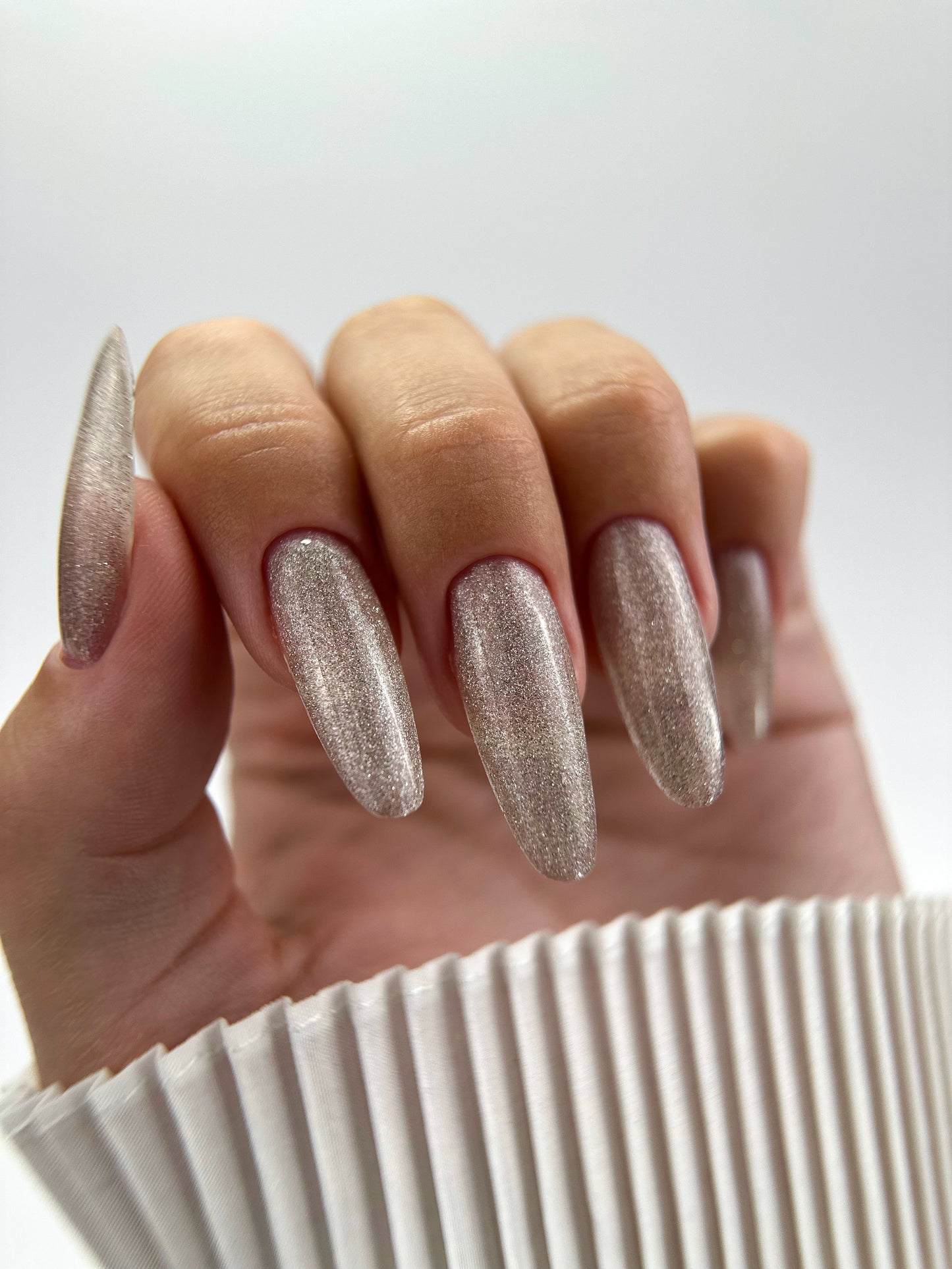 SOPHIÈ • R Shiny Base 4(Light Reflective), 15ml