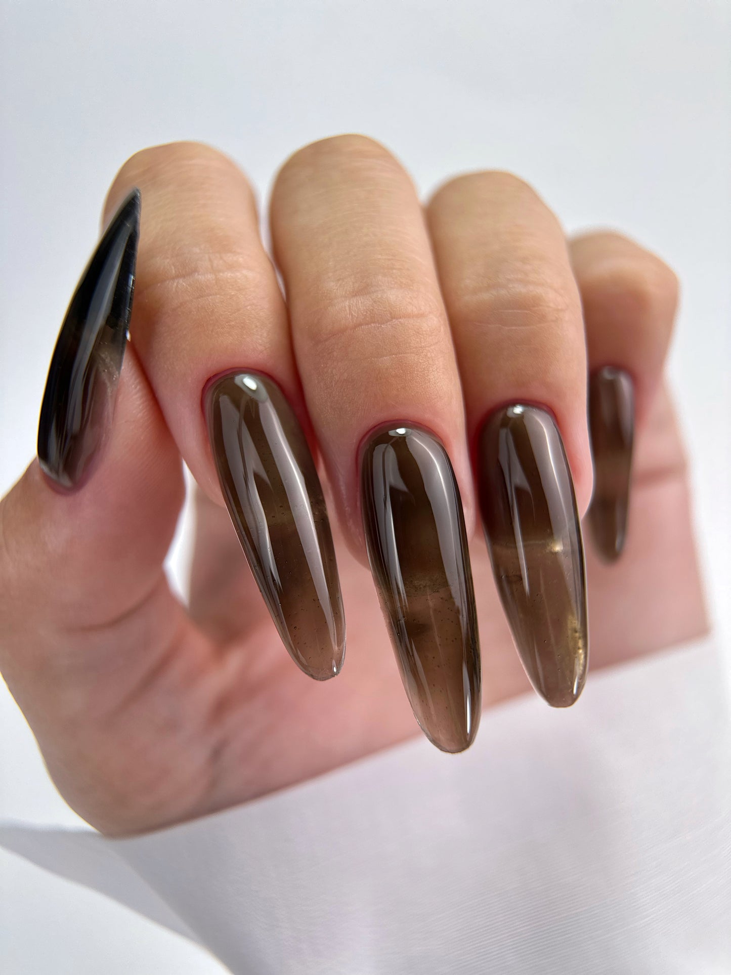 SOPHIÈ • R Glass Builder Gel 9, 30ml